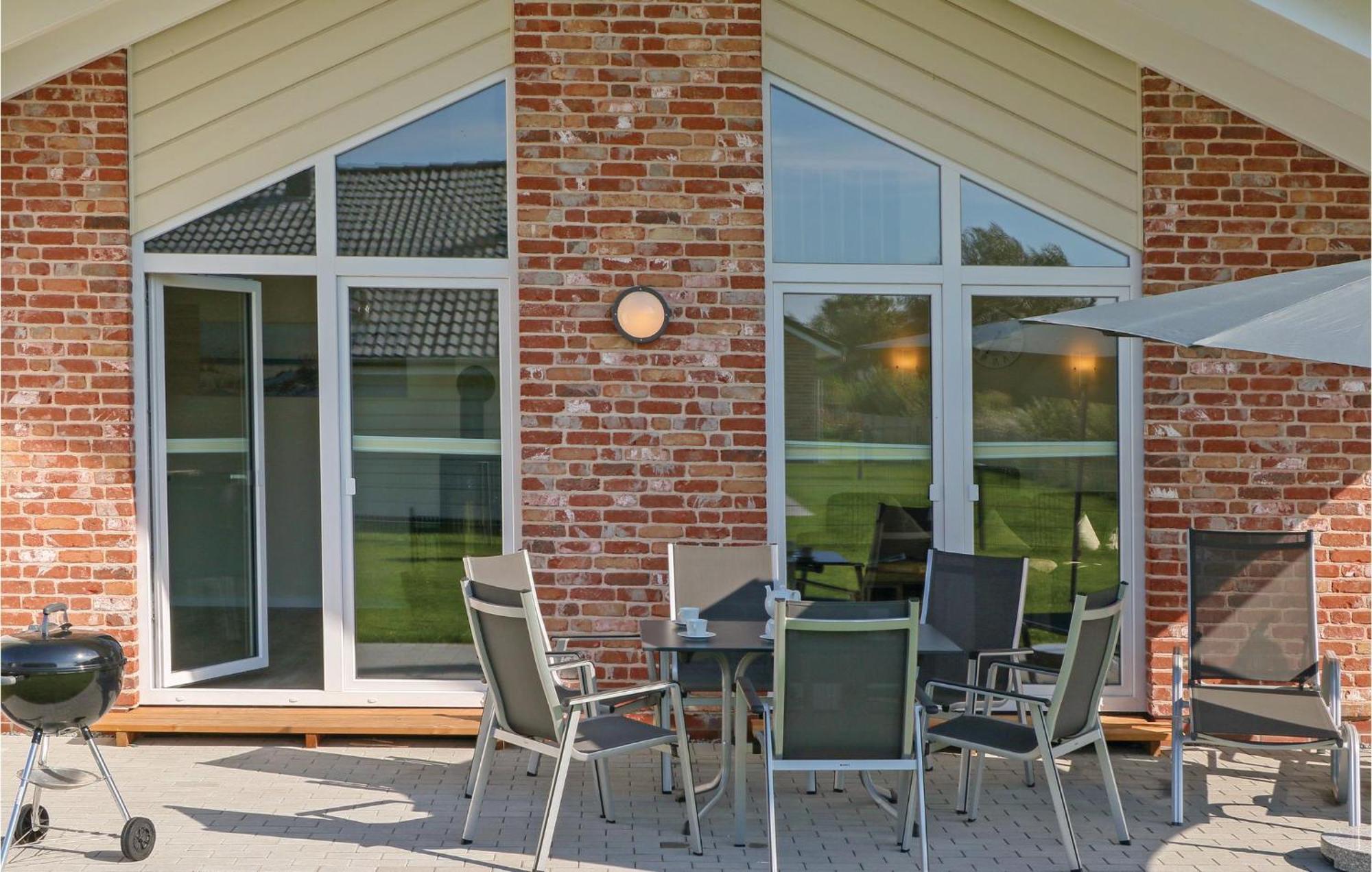 Awesome Home In Dagebuell With Kitchen Exteriér fotografie